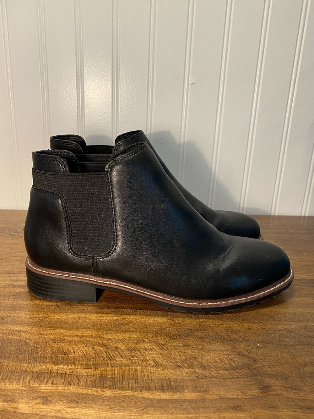 Cynthia Rowley - Womens size 7.5 - Black Faux Leather Ankle Boots